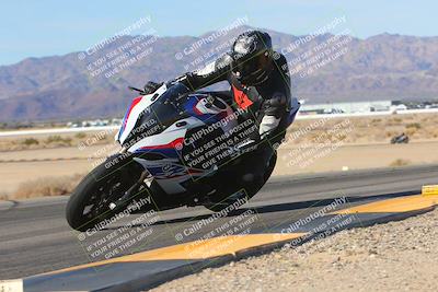 media/Dec-10-2023-SoCal Trackdays (Sun) [[0ce70f5433]]/Turn 9 Inside Set 1 (1115am)/